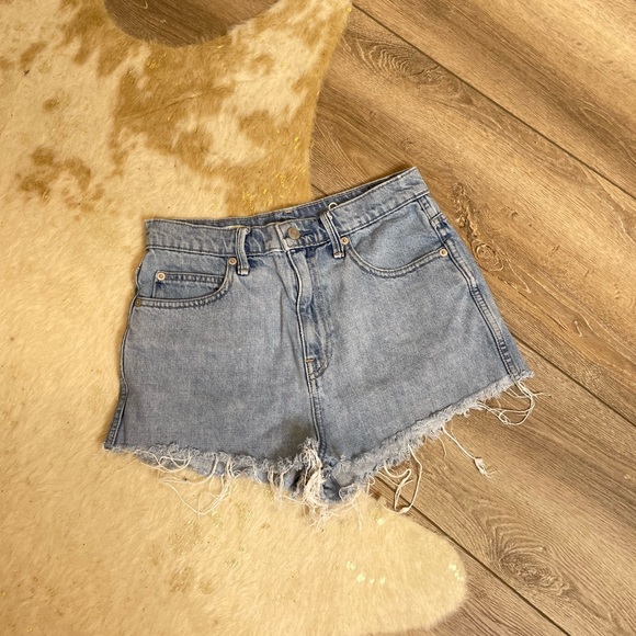 GAP Pants - GAP original high rise jean shorts